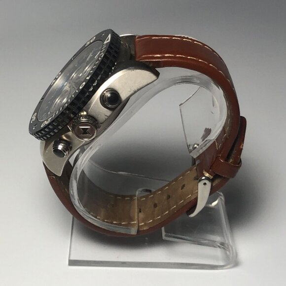 EDOX SPIRIT OF NORWAY LIMITED EDITION ONLY 102 MADE POWERBOAT CLASS 1 WATCH - Picture 4 of 10